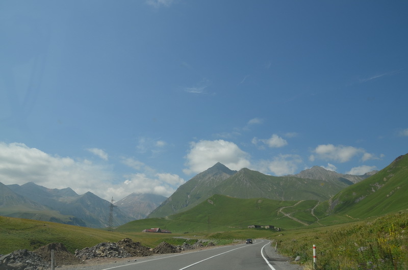 h-2749.jpg