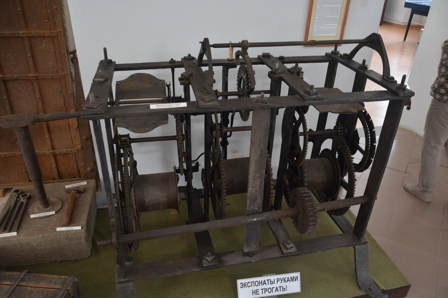 h-3828.jpg