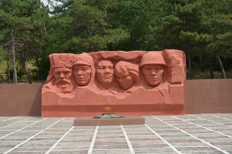 h-3906.jpg