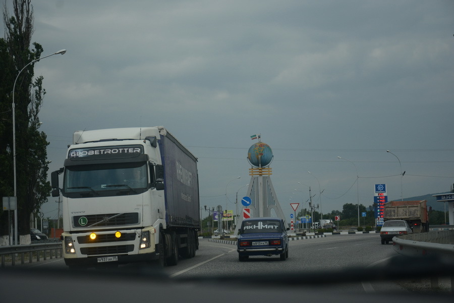 h-3993.jpg