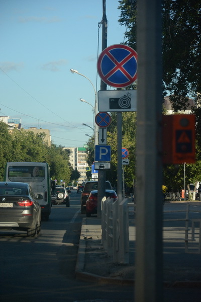 h-4625.jpg