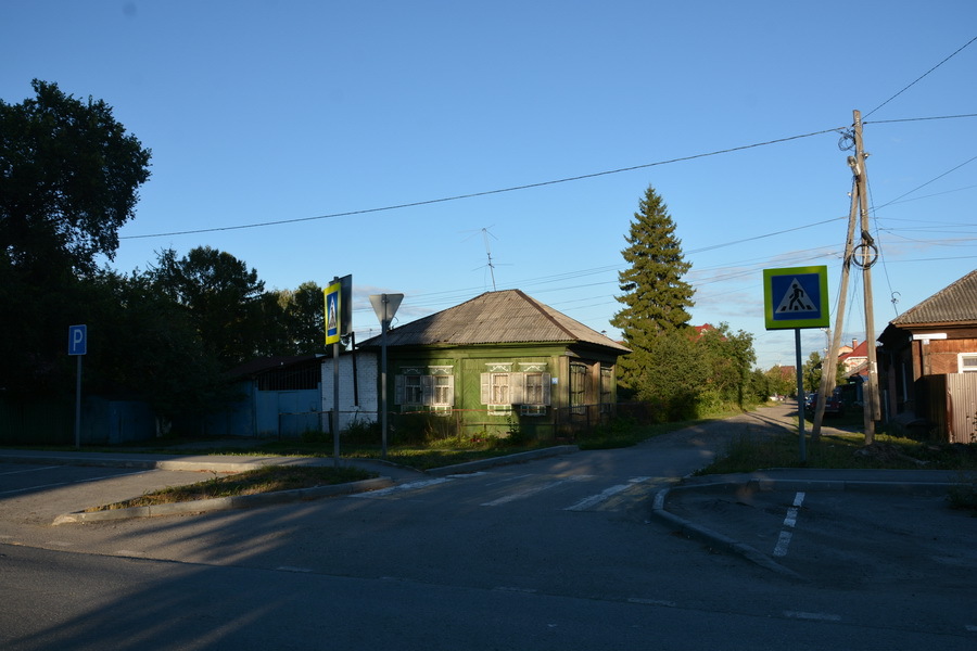 h-4626.jpg