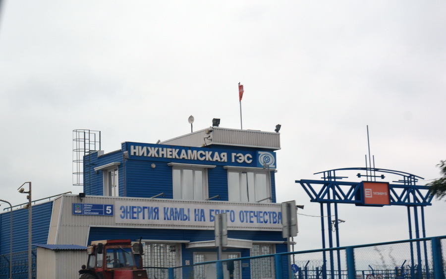 h-4708.jpg