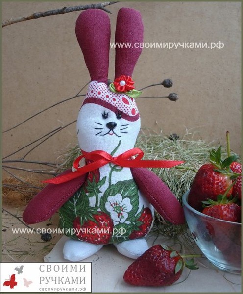 КЛУБНИЧНЫЙ ЗАЙ, игрушка ручной работы