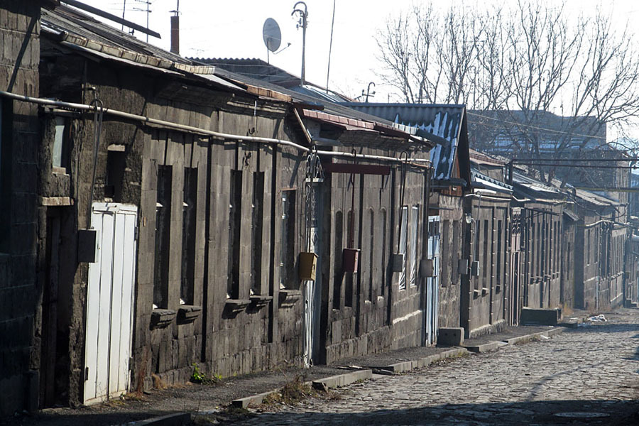 Погода в гюмри дней. Улица Ширакаци Гюмри. Поселок Гюмри Армения. Улица Ширакаци Ленинакан. Гюмри Слободка.