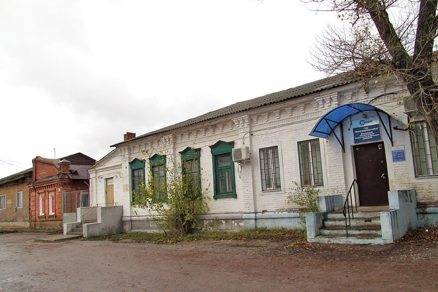 Михайловка волгоградской сайт. Село Михайловка Волгоградская область. Старинные здания города Михайловка. Краеведческий музей Михайловка.