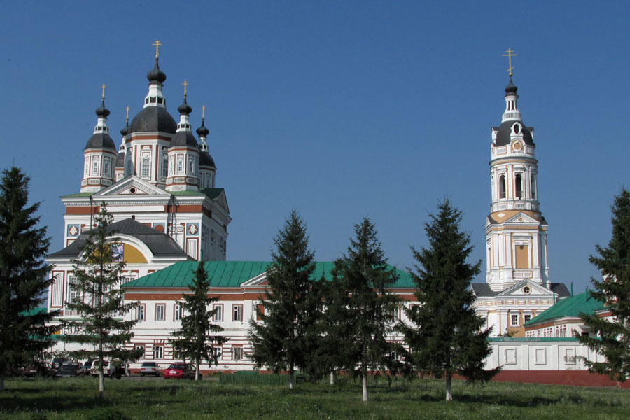 Наровчат пензенская. Наровчат Пенза. Наровчат Пензенская область монастырь. Наровчатский район село Наровчат. Наровчат достопримечательности.