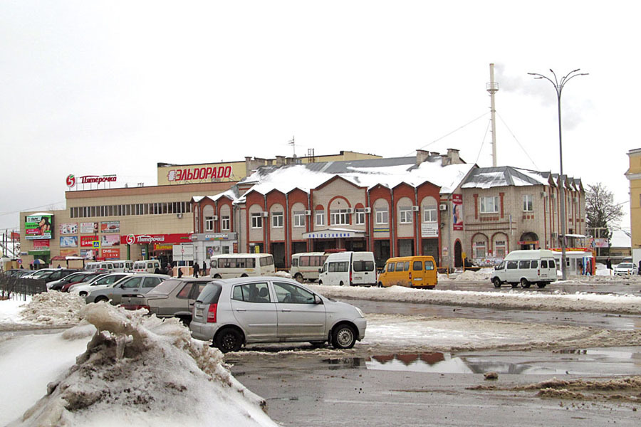 Сайт автовокзала россошь. Автостанция г Россошь. Автовокзал Россошь. Автостанция Россошь фото. Россошь автовокзал-ЖД вокзал.