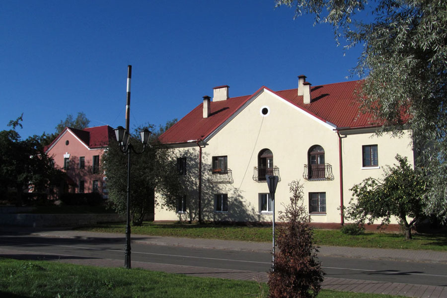 Работа в заславле. Заславль Беларусь. Город Заславль. Вокзал Заславль. Город Заславль улицы.