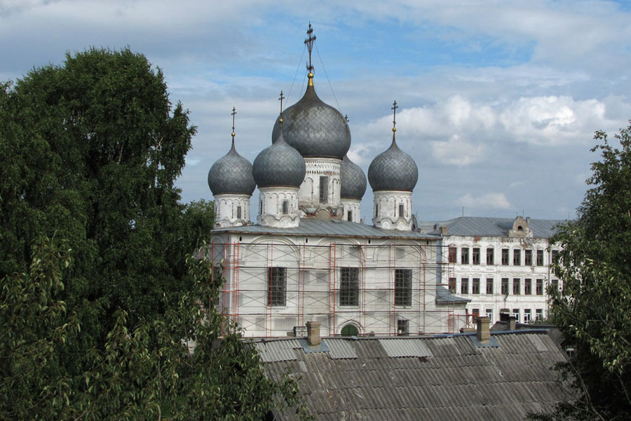 Автовокзал белозерск фото