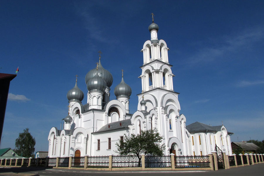 История город береза. Петропавловский храм город береза. Город береза Беларусь. Город берёза Брестская область. Г берёза Брестская область фото.