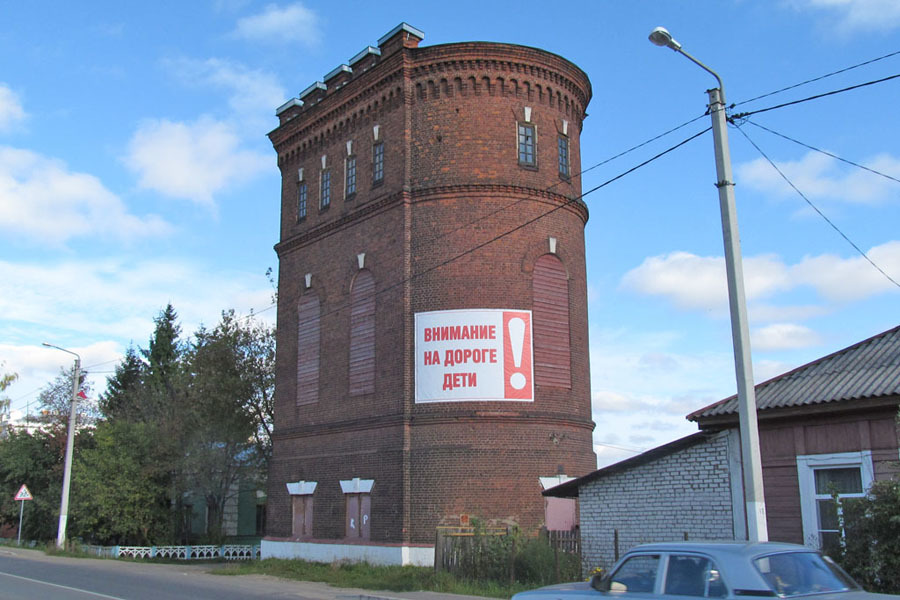 Лихославль население. Водонапорная башня Лихославль. Лихославль Тверская область. Водонапорная башня Тверь. Лихославль Тверская область достопримечательности.