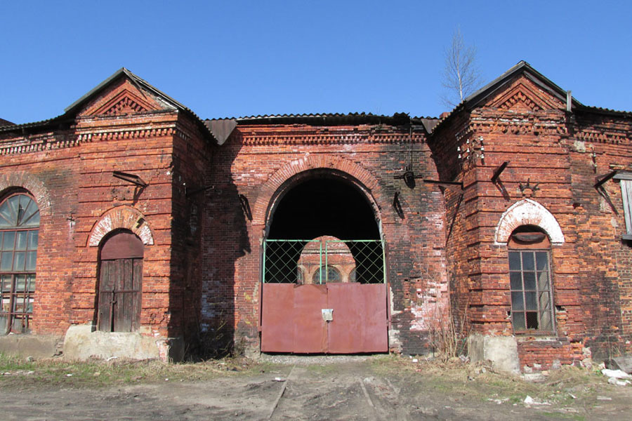 Старый вокзал окуловка