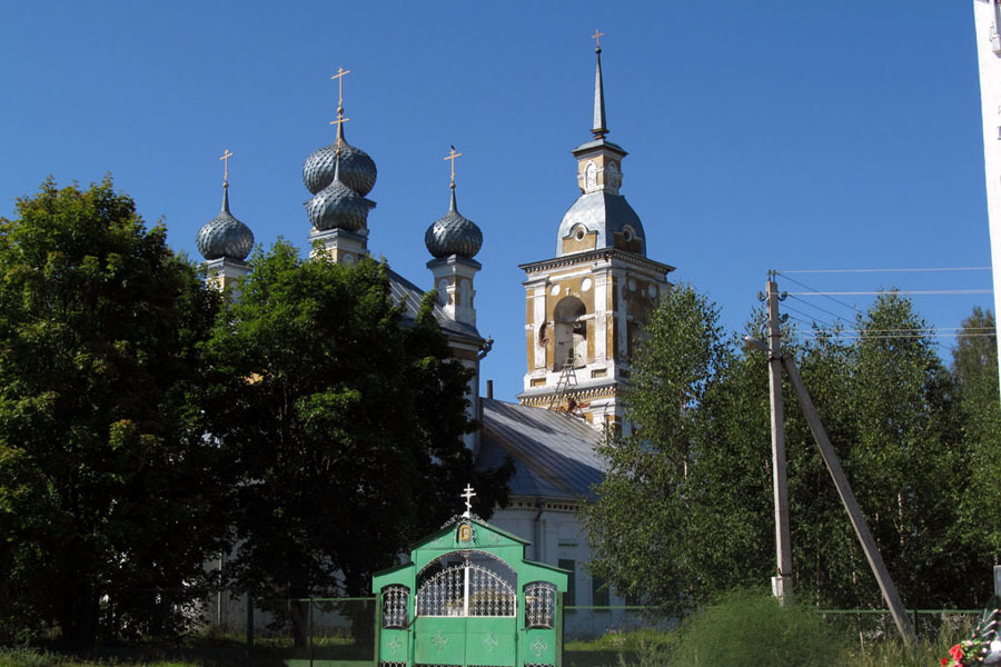 Рп5 кадый. Храм в Кадые Костромской области. Никольский храм Кадый Костромская область. Кадый Никольская Церковь. Кадый Костромской области Никольская Церковь.