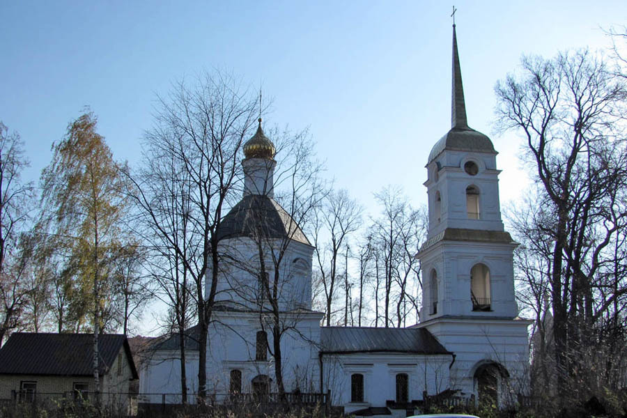 Раменская церковь бориса и глеба. Борисоглебский храм Раменское. Храм святых Бориса и Глеба в Раменском. Борисоглебский храм Бориса и Глеба. Раменское Борисоглебское озеро храм.