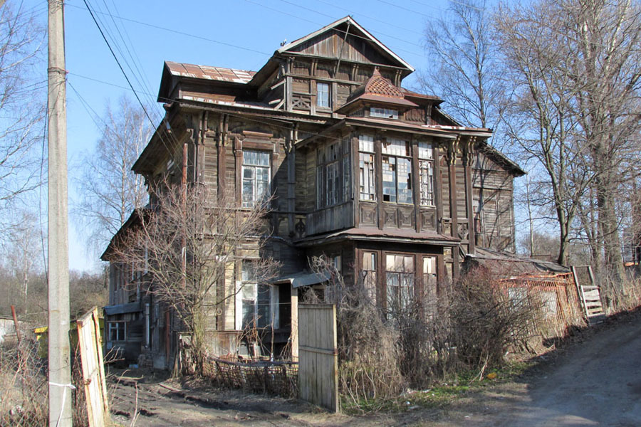 Парголово санкт петербург улица первого мая. Дача Шварца в Парголово. Старинные здания в Шувалово Озерки. Шувалово поселок СПБ. Шувалово-Озерки муниципальный округ.