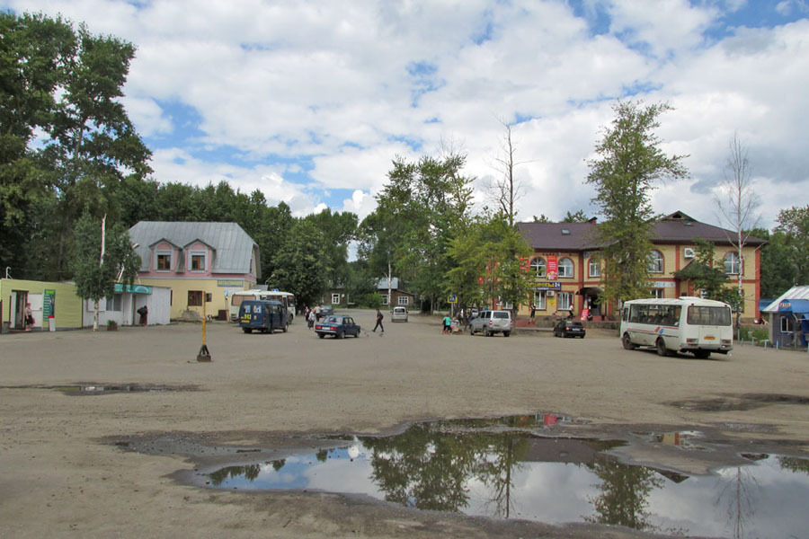 Автобус ветлужская красные