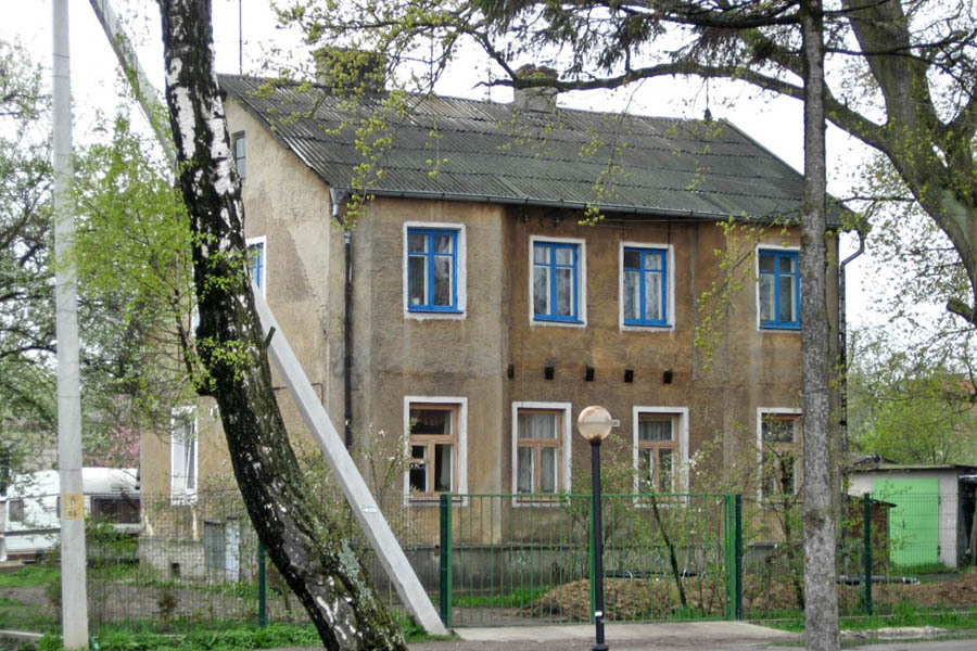 Городской поселок советский. Поселок Пионерский Самарская область. Город Пионерский п. Пионерский. Пионерские домики.