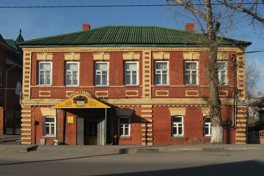 То место валуйки. Валуйки Белгородская область. Дом Олейниковых Валуйки. Музей Валуйки. Валуйки 1990.