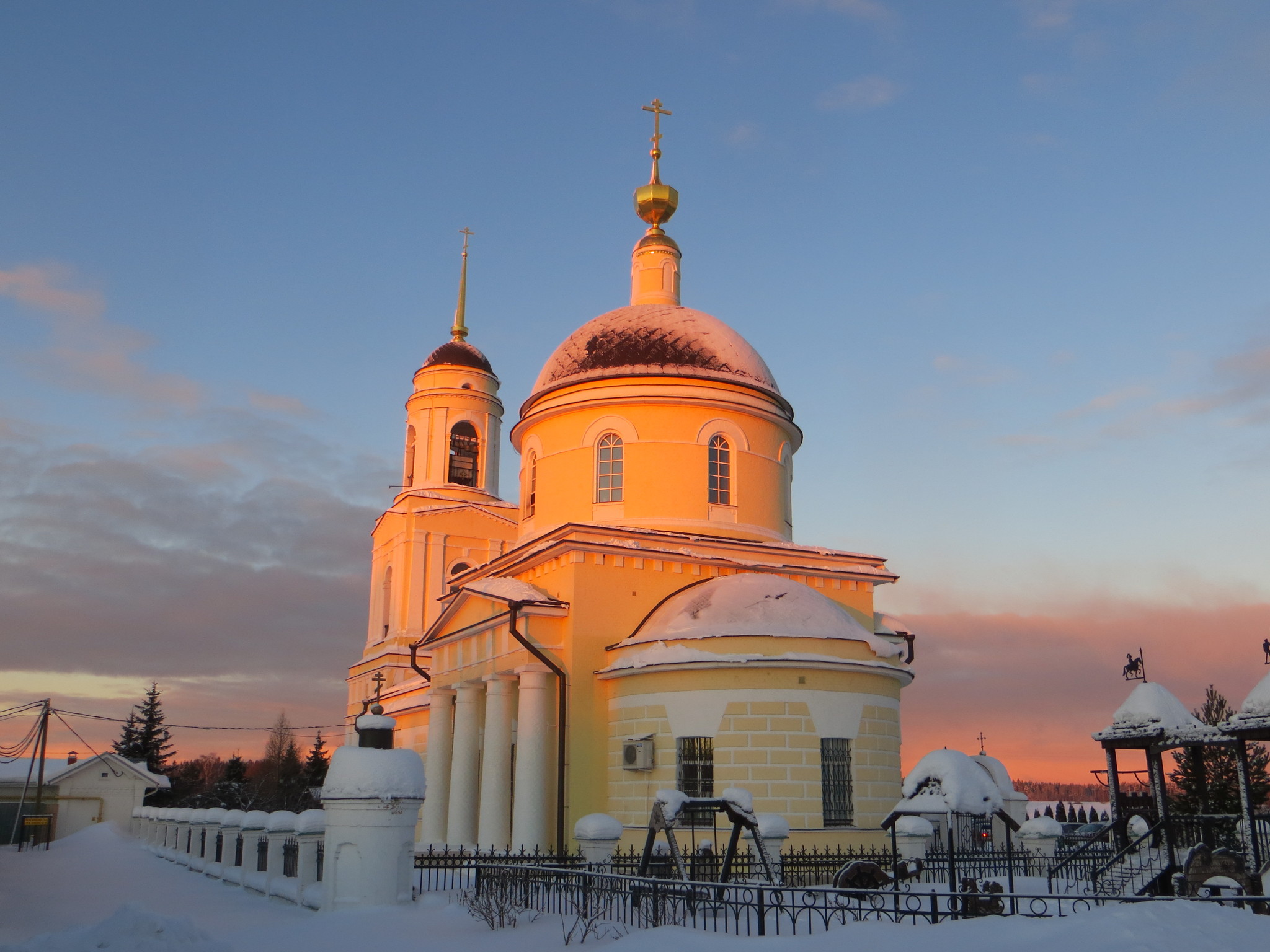 Храм в Радонеже Сергиев Посад