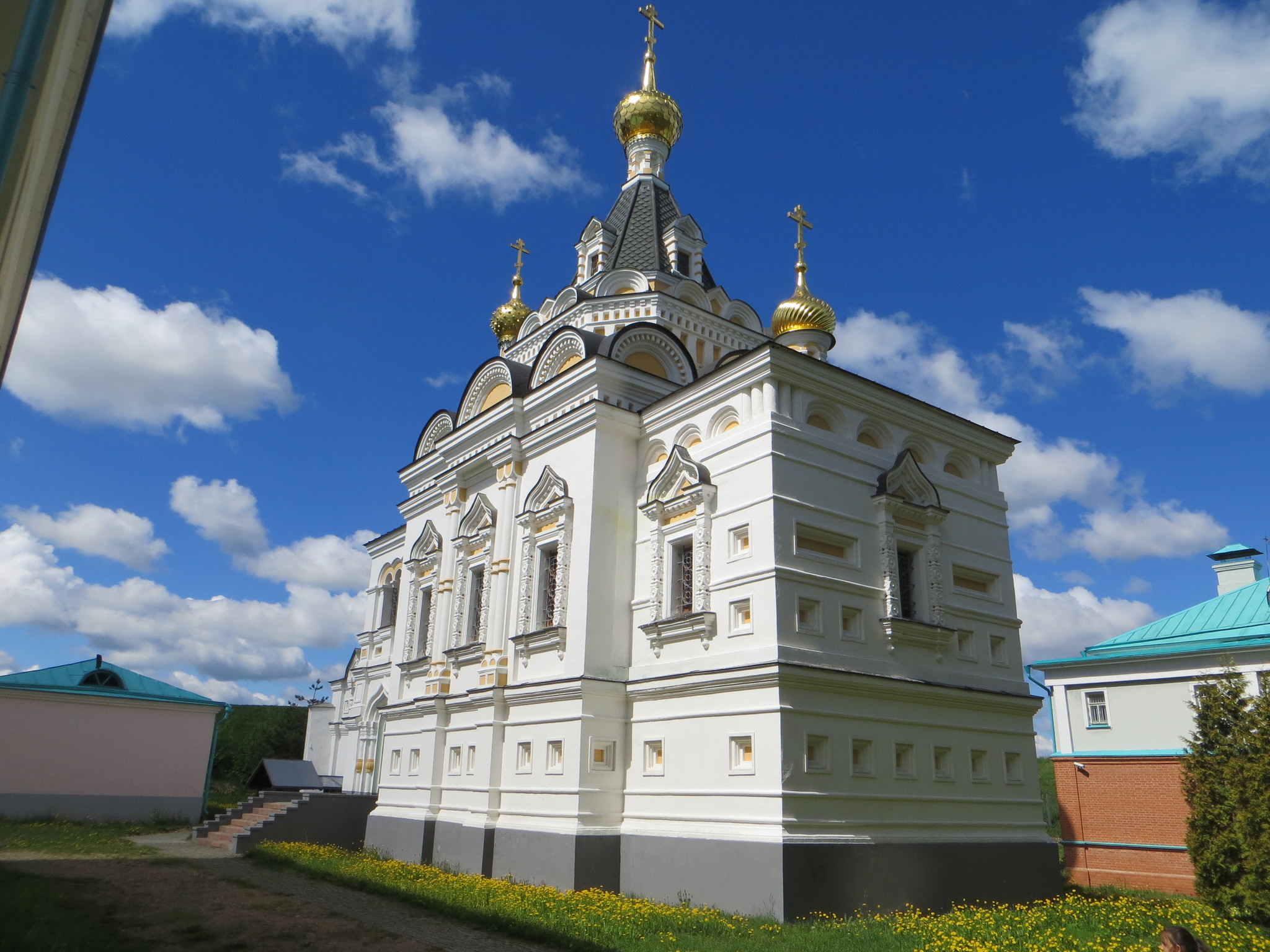 Дмитров. Борисоглебский монастырь