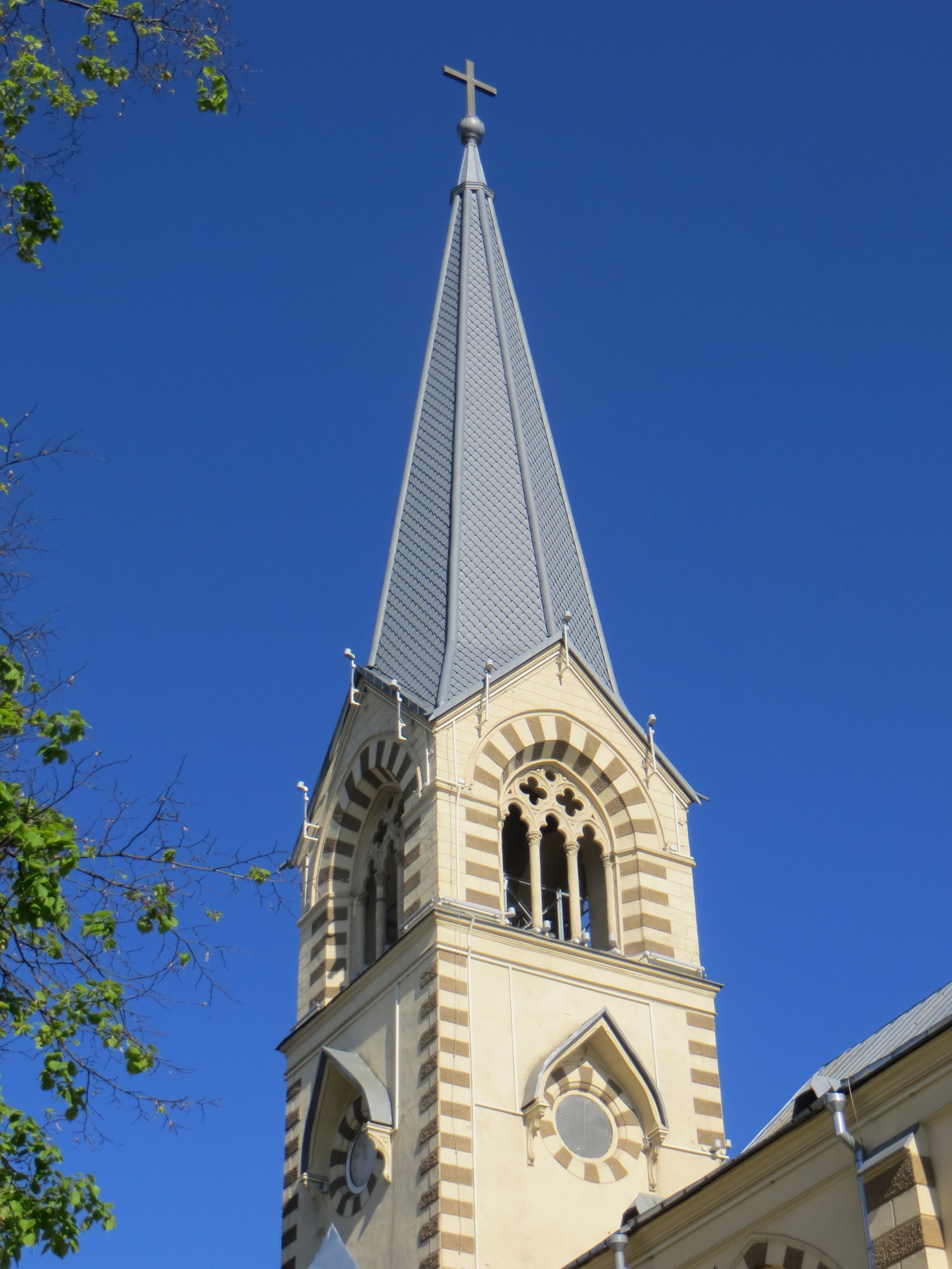 Питерпаулькирхе в Колпачном переулке