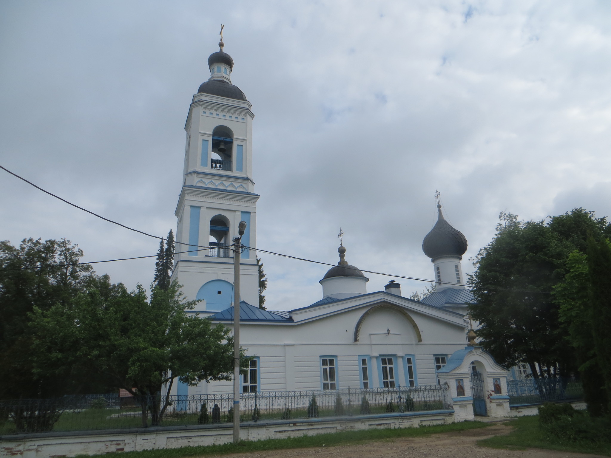 Пермь. Монастырь, храмы и главное кладбище