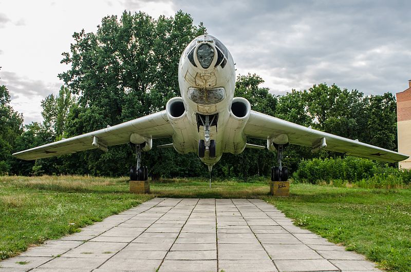 Белая церковь гайок фото