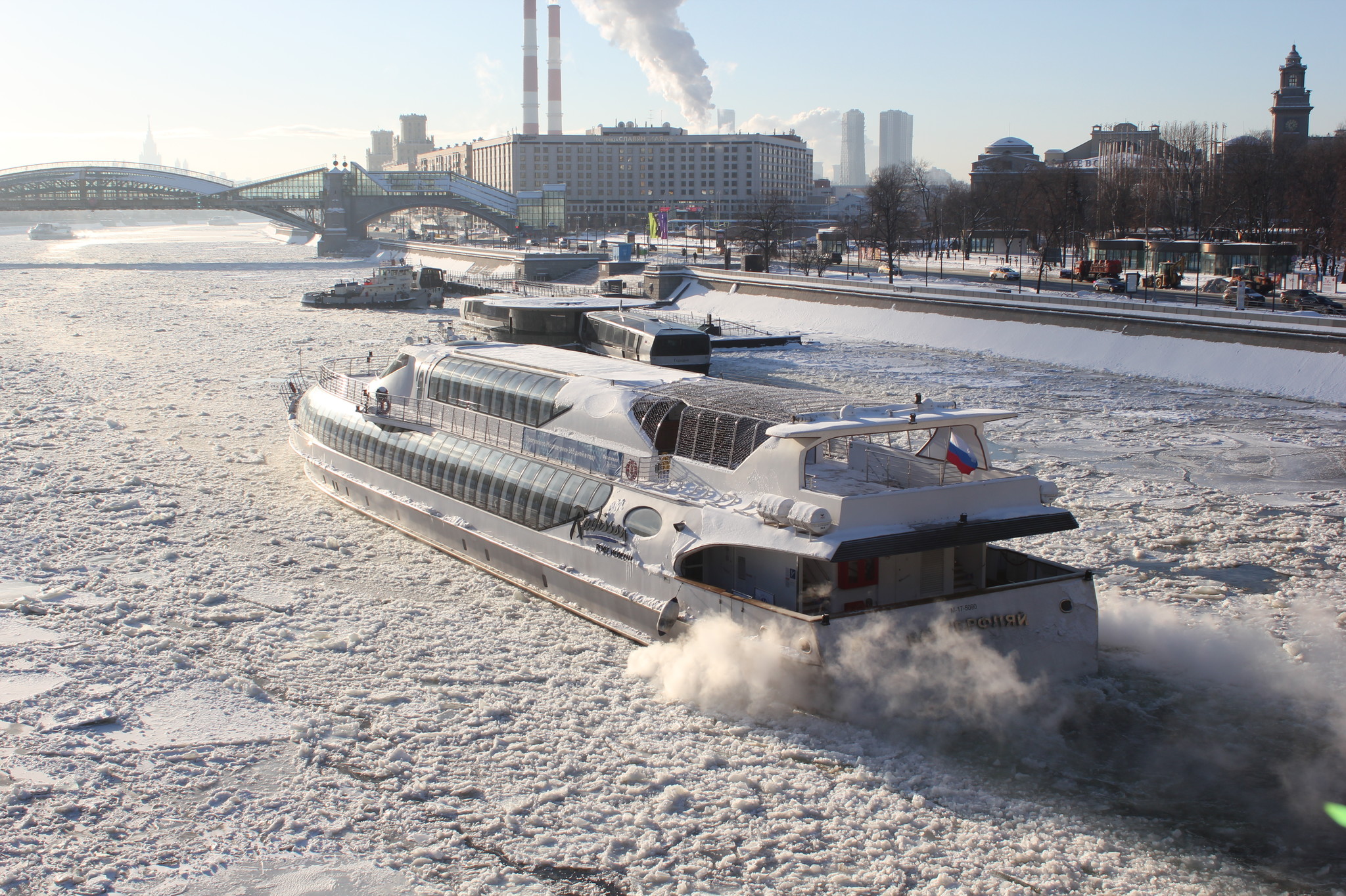 Moscow is on moskva river