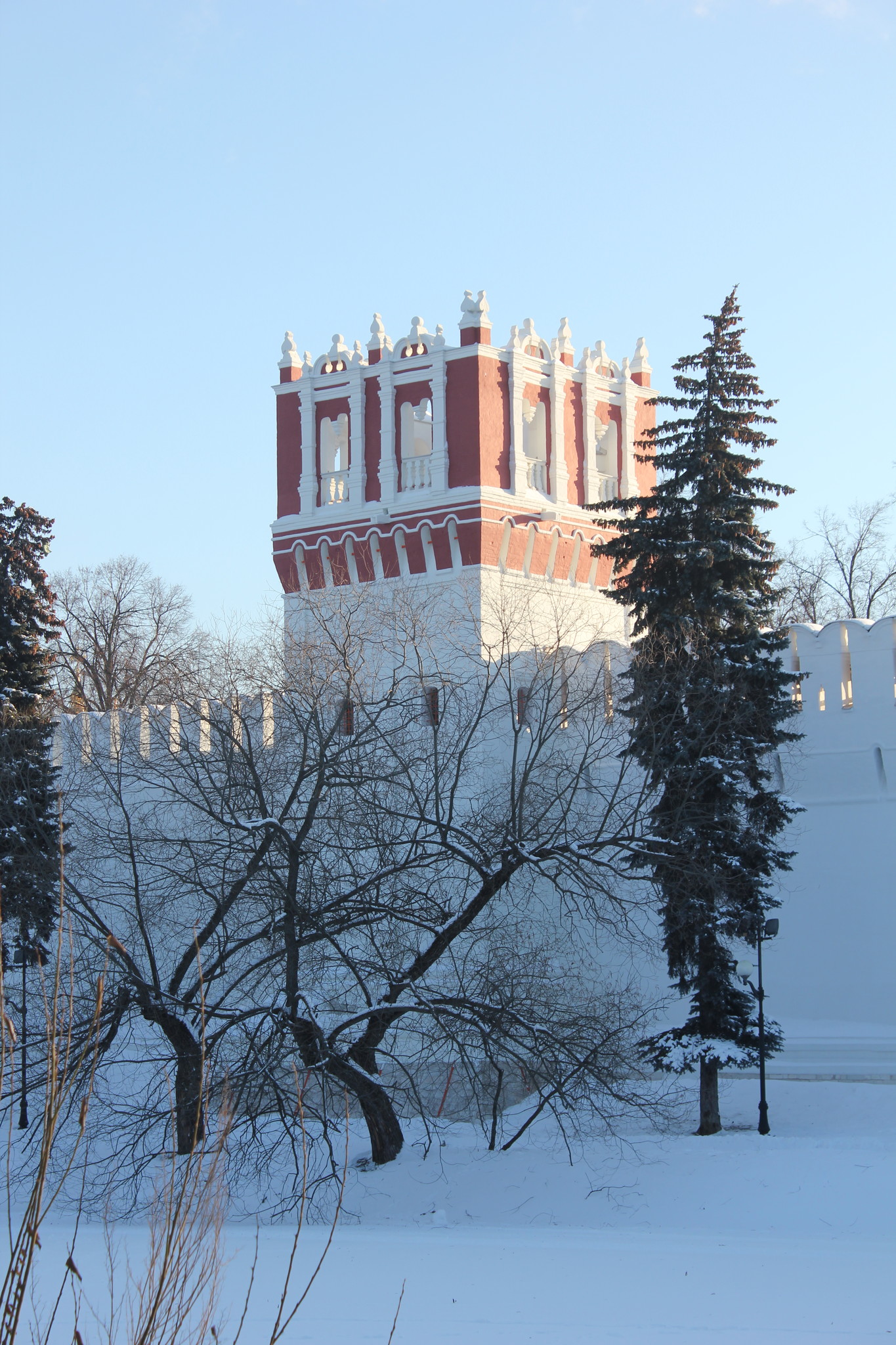 Новодевичья набережная