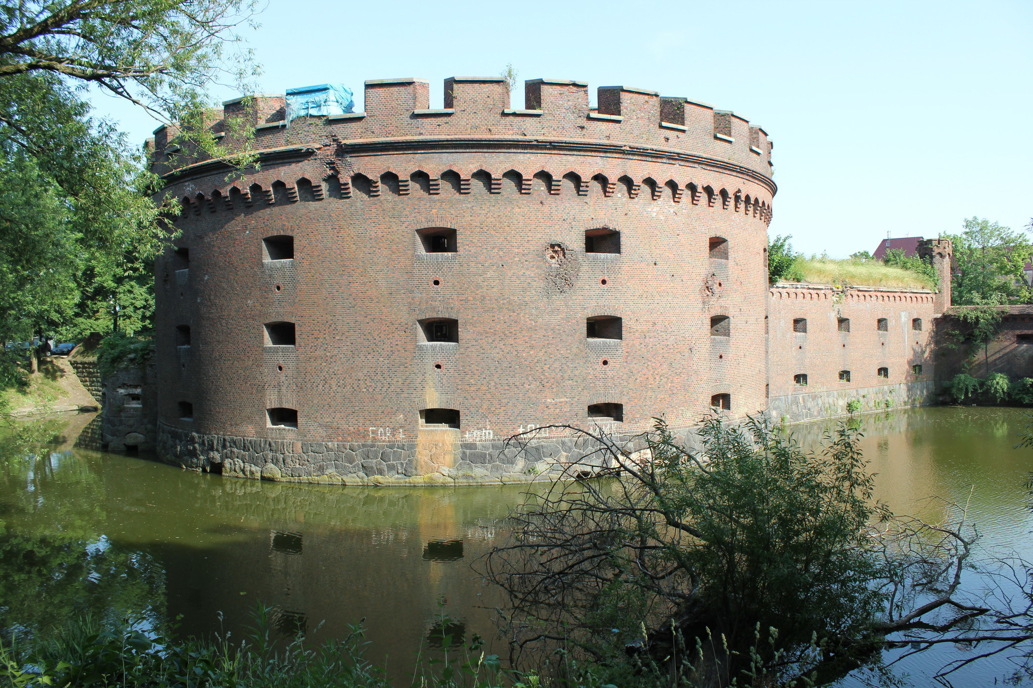 Башня бастиона. Калининград фортификационный. Бастион башня. Вальные укрепления. Бастион.