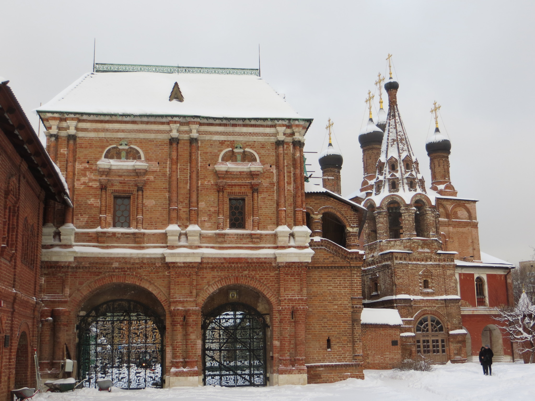 Крутицкий теремок в москве