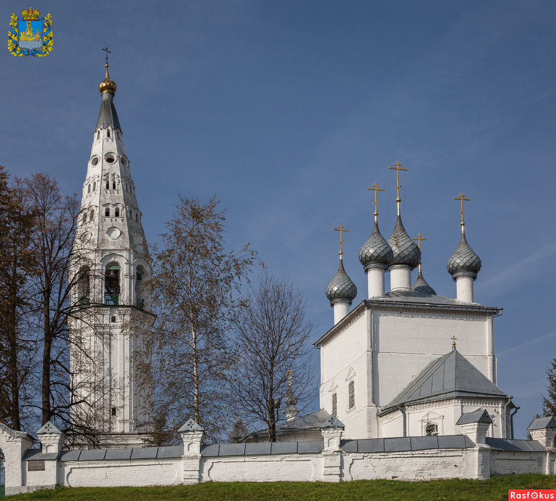 Кострома судиславль. Собор Спаса Преображения в Судиславле. Спасо-Преображенский собор Судиславль. Судиславль Преображенский храм. Храм в Судиславле Костромской области.