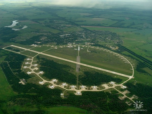 Часть авиации РФ переместили из Беларуси на аэродром в Россию – «Схемы»