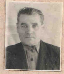 Снигирев  Семен  Константинович  ,  1896  года  рождения .