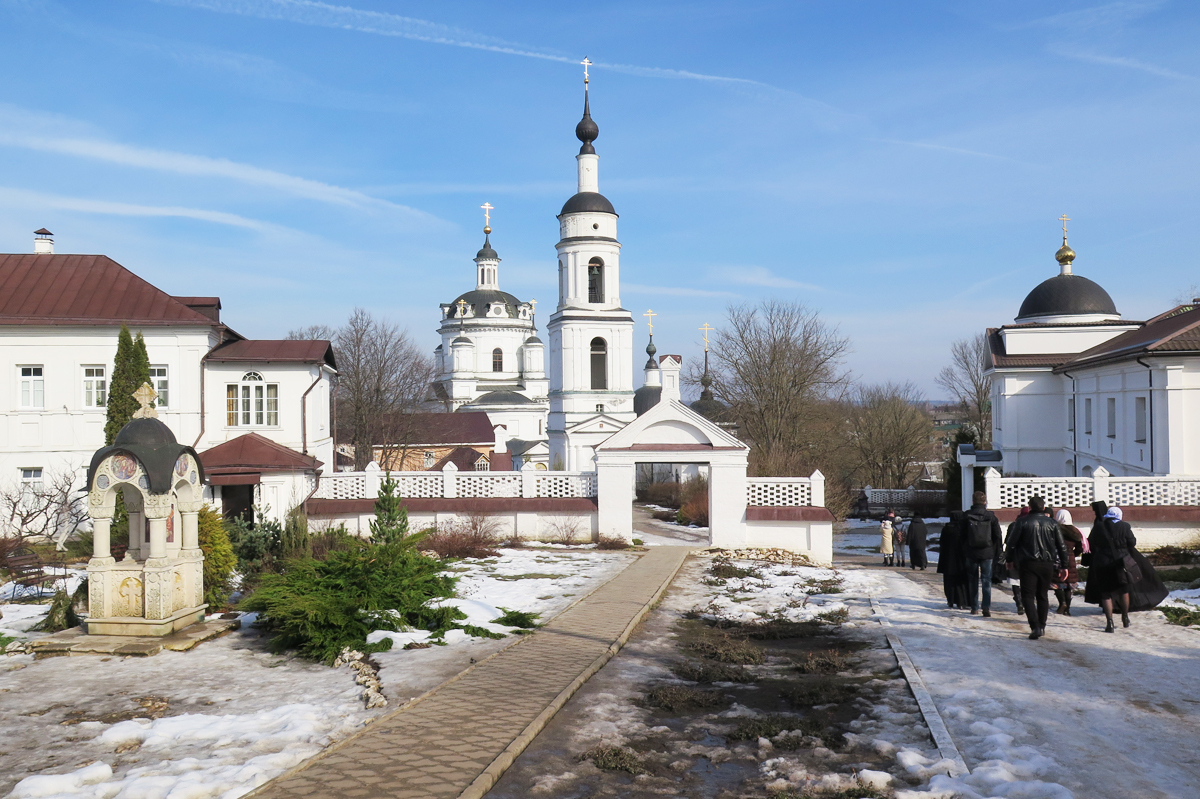 Малоярославец монастырь. Свято-Никольский Черноостровский монастырь. Свято Никольский монастырь Малоярославец. Черноостровский женский монастырь Малоярославец. Свято-Никольский Черноостровский женский монастырь г Малоярославец.